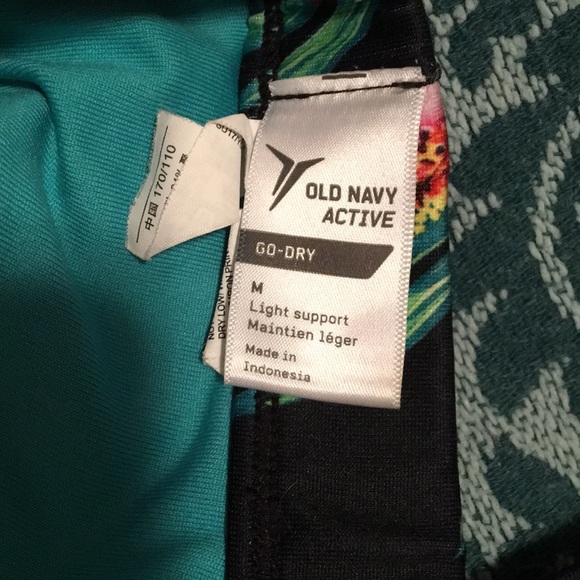 Old Navy Floral Petit Workout Leggings & Sportsbra - Picture 8 of 8
